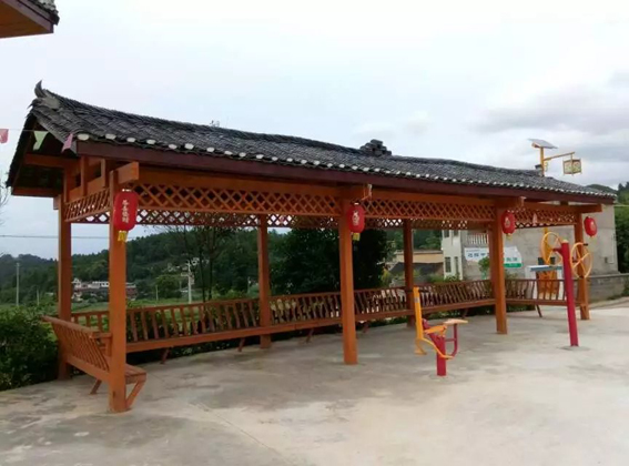 廣場(chǎng)長廊